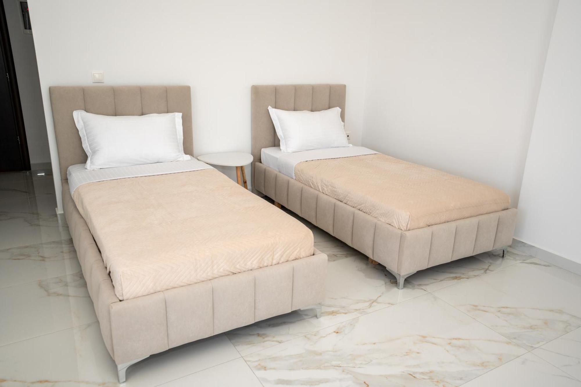 Kalasa Hotel Sarandë Buitenkant foto