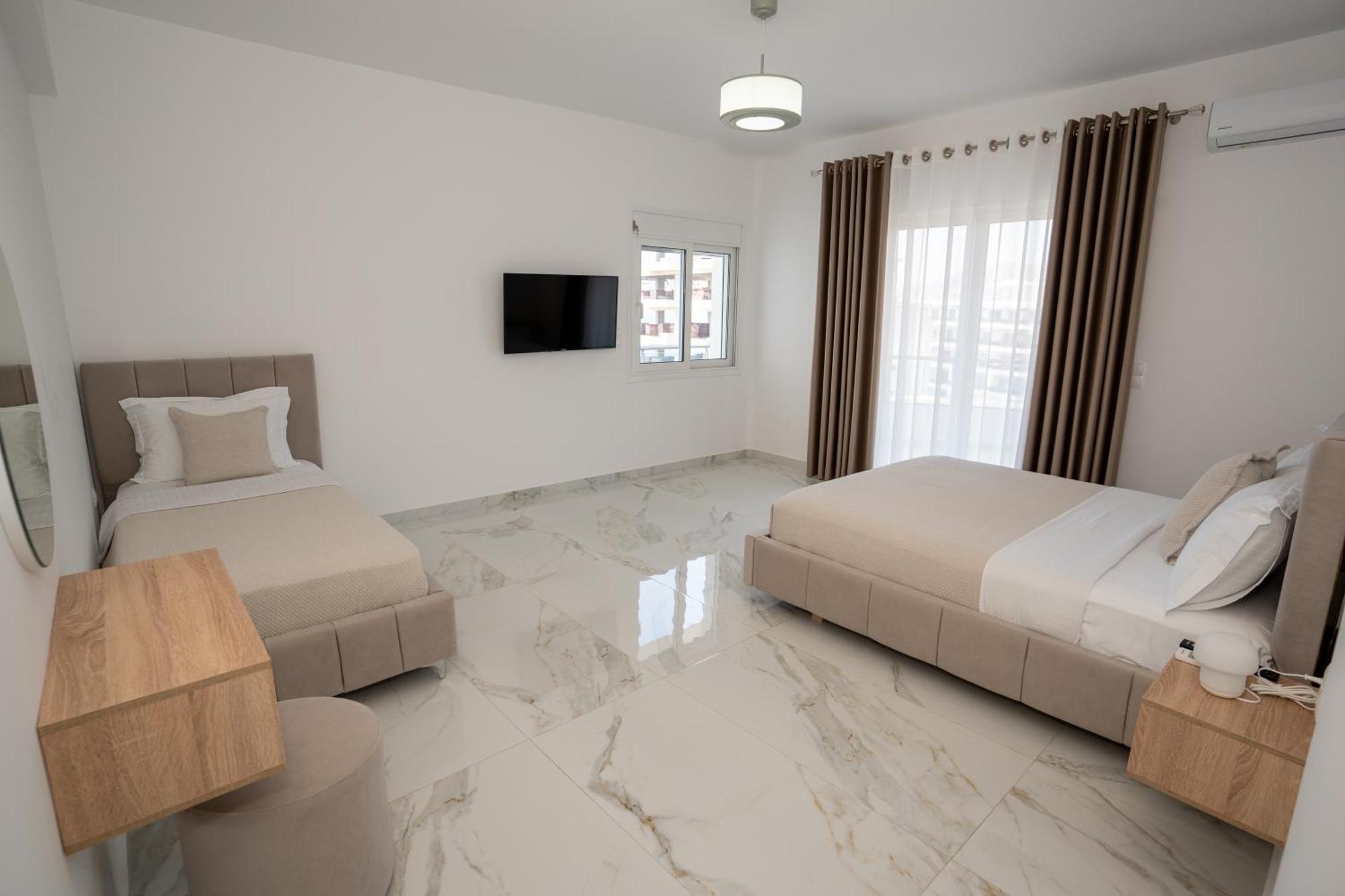 Kalasa Hotel Sarandë Buitenkant foto