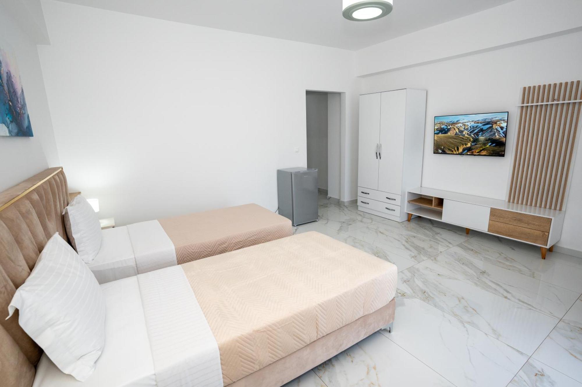 Kalasa Hotel Sarandë Buitenkant foto