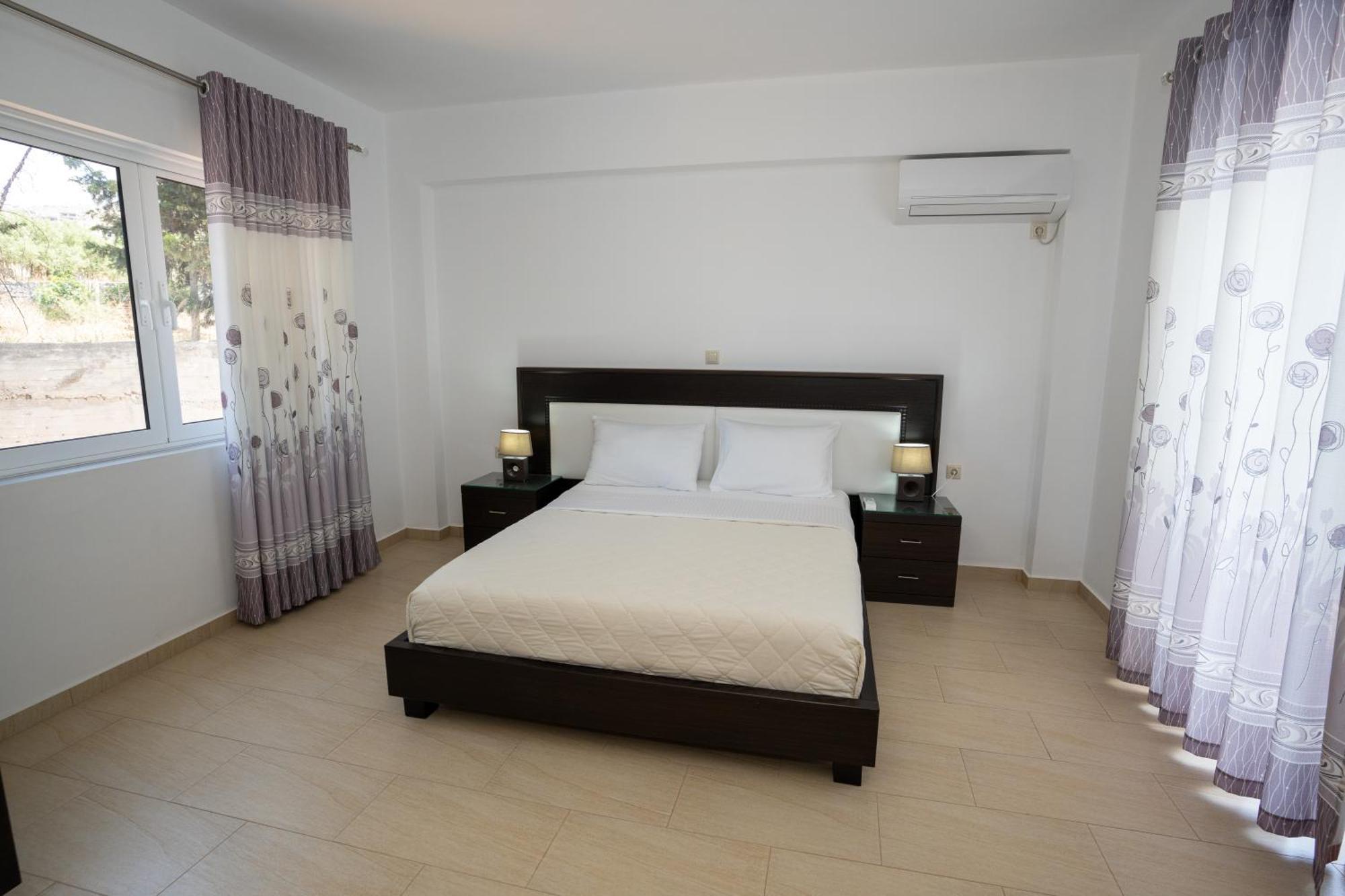 Kalasa Hotel Sarandë Buitenkant foto