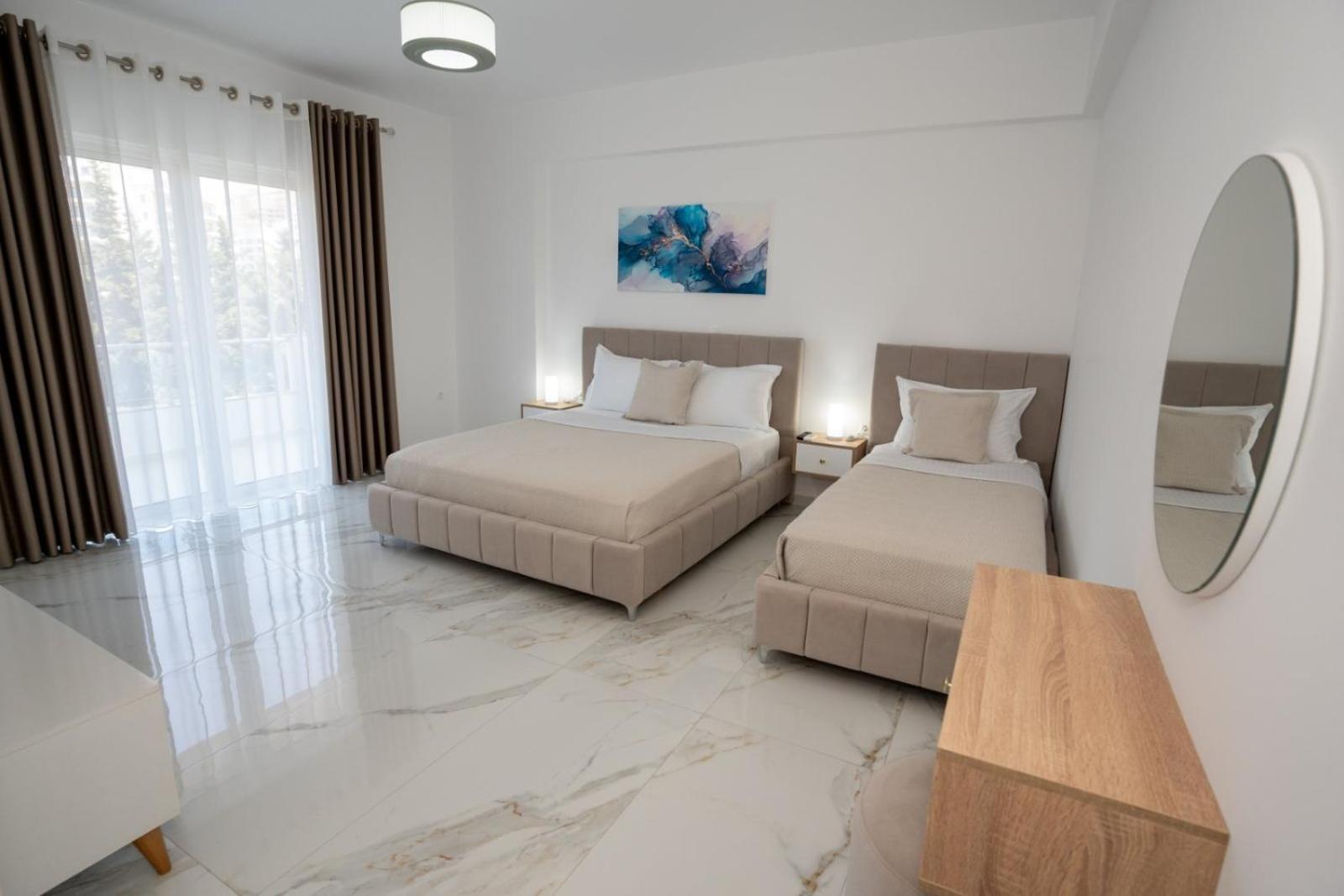 Kalasa Hotel Sarandë Buitenkant foto