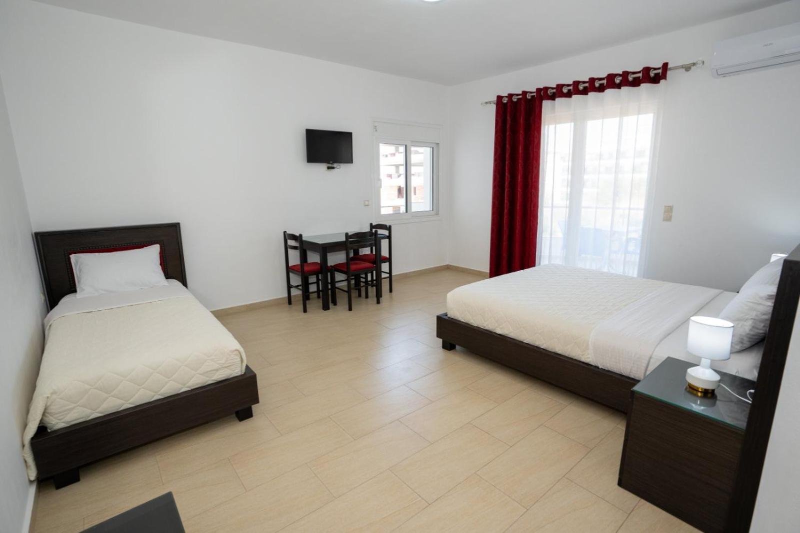 Kalasa Hotel Sarandë Buitenkant foto