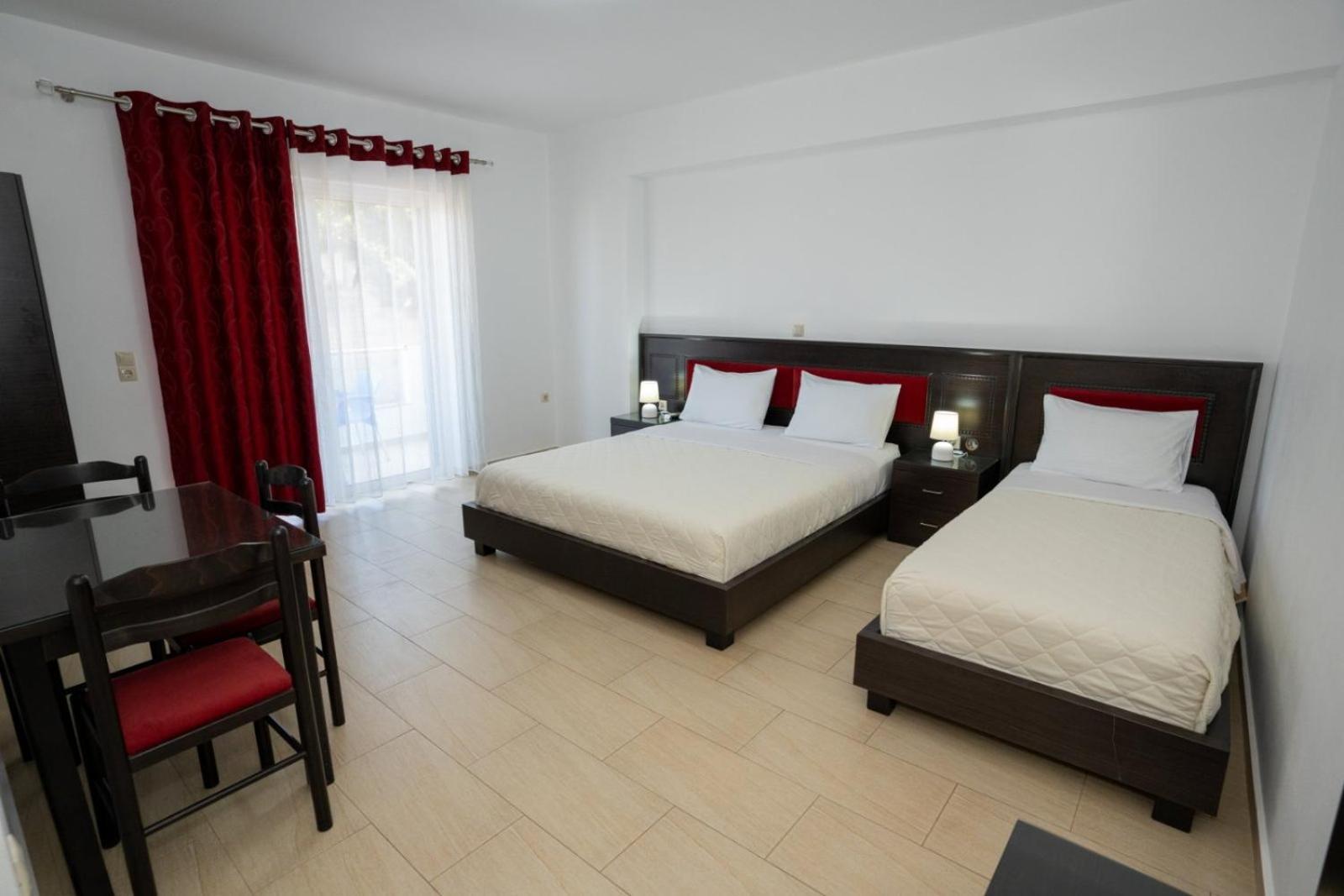 Kalasa Hotel Sarandë Buitenkant foto